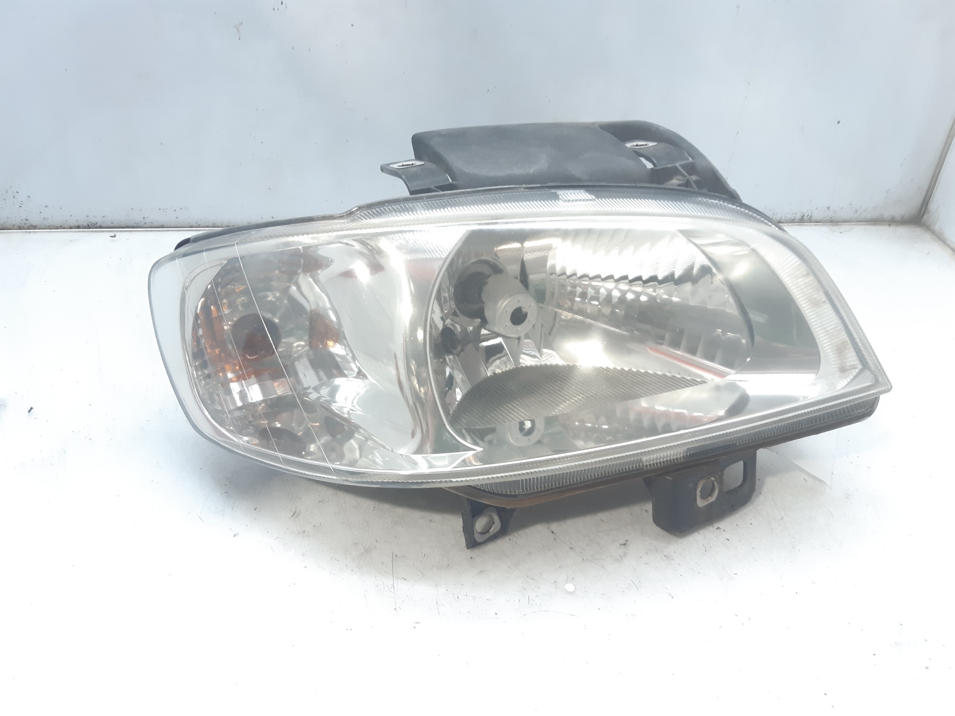 SEAT Ibiza 2 generation (1993-2002) Front Right Headlight 6K1941044A 22437399