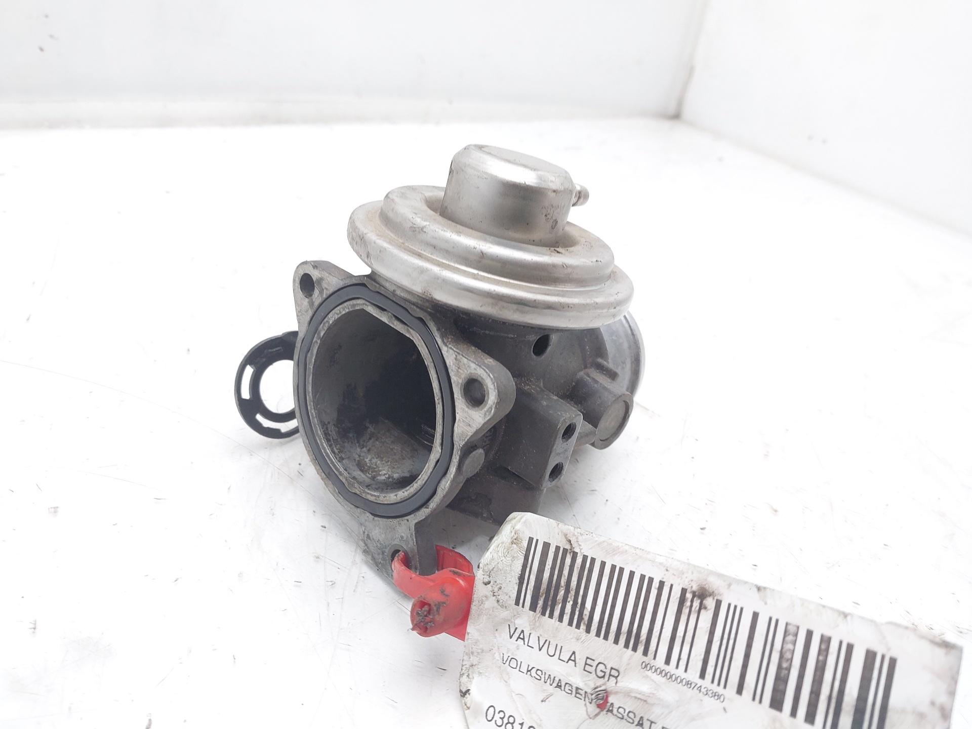 VOLKSWAGEN Passat B5 (1996-2005) Vanne EGR 038131501D 25083300