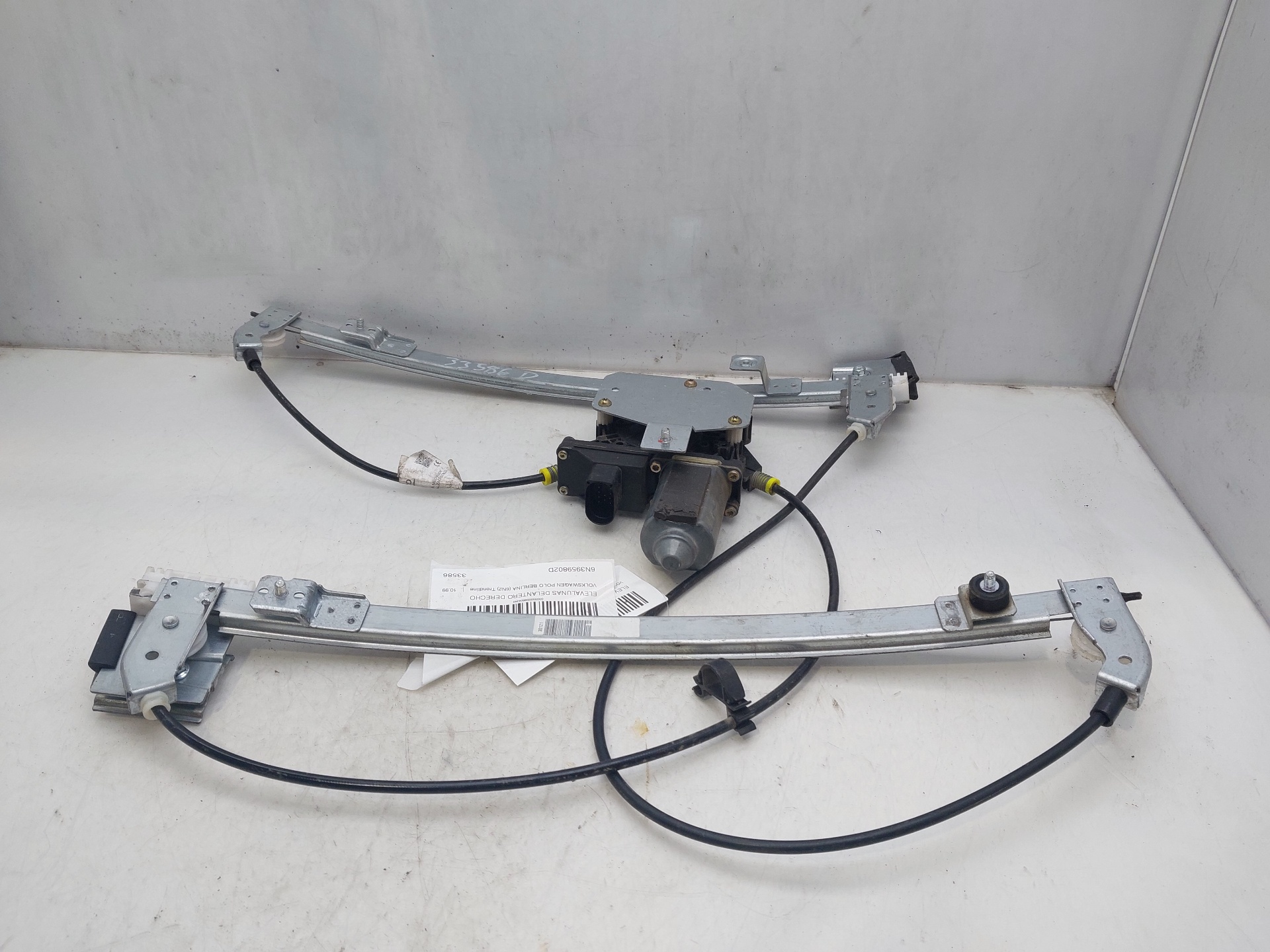 NISSAN Sunny N14 (1991-1995) Front Right Door Window Regulator 6N3959802D 25436533