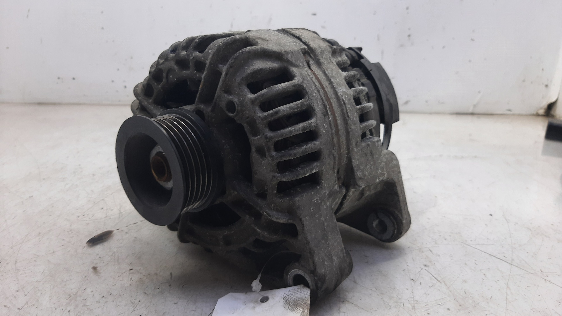 OPEL Meriva 1 generation (2002-2010) Alternator 13222930 22029458