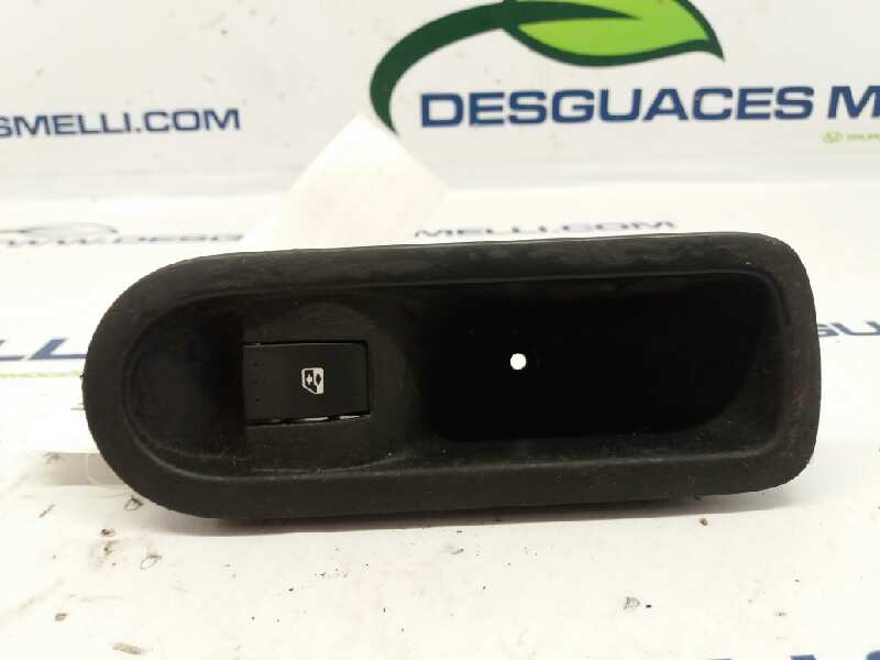 RENAULT Megane 2 generation (2002-2012) Rear Right Door Window Control Switch 156015540 20192267