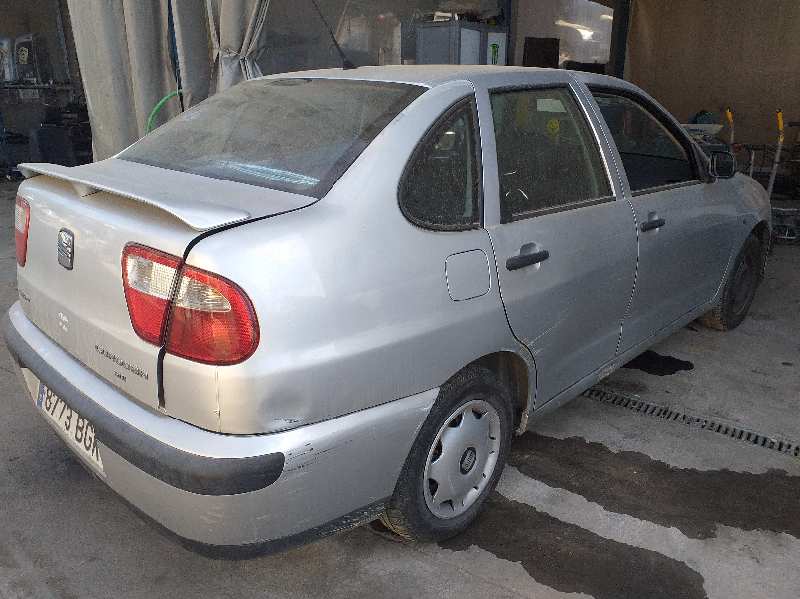 SEAT Ibiza 2 generation (1993-2002) Oikea taka sisäinen avauskahva 6K4837207 20196593