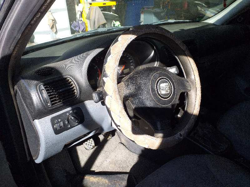 SEAT Toledo 2 generation (1999-2006) Другая деталь 1J0820413N 18587285