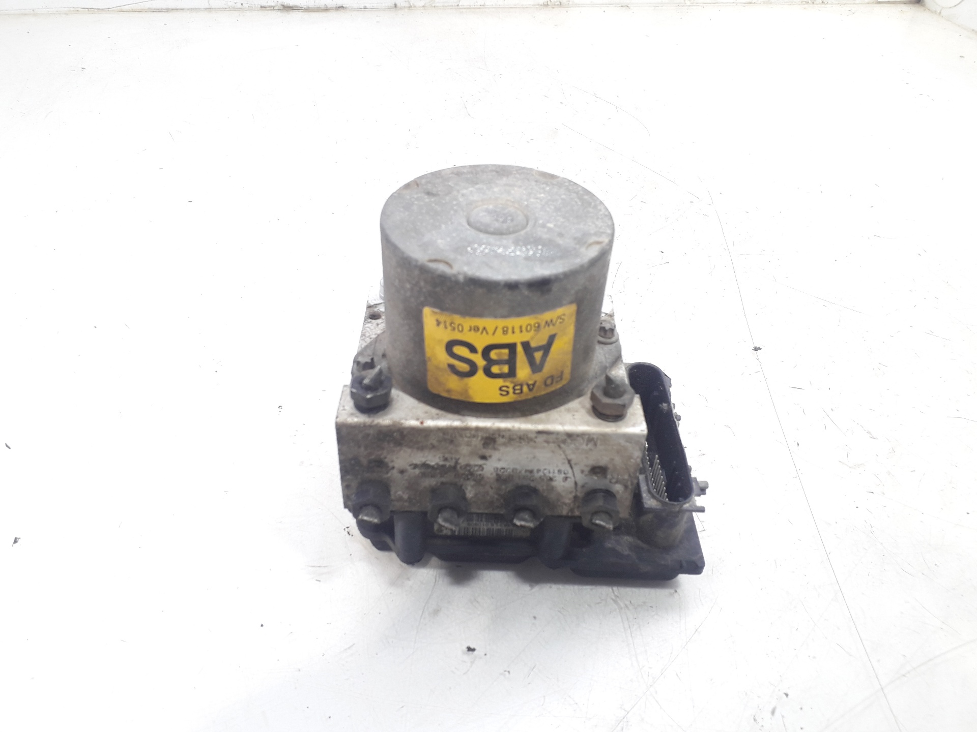 HYUNDAI i30 FD (1 generation) (2007-2012) ABS Pump 0265800639 22421873