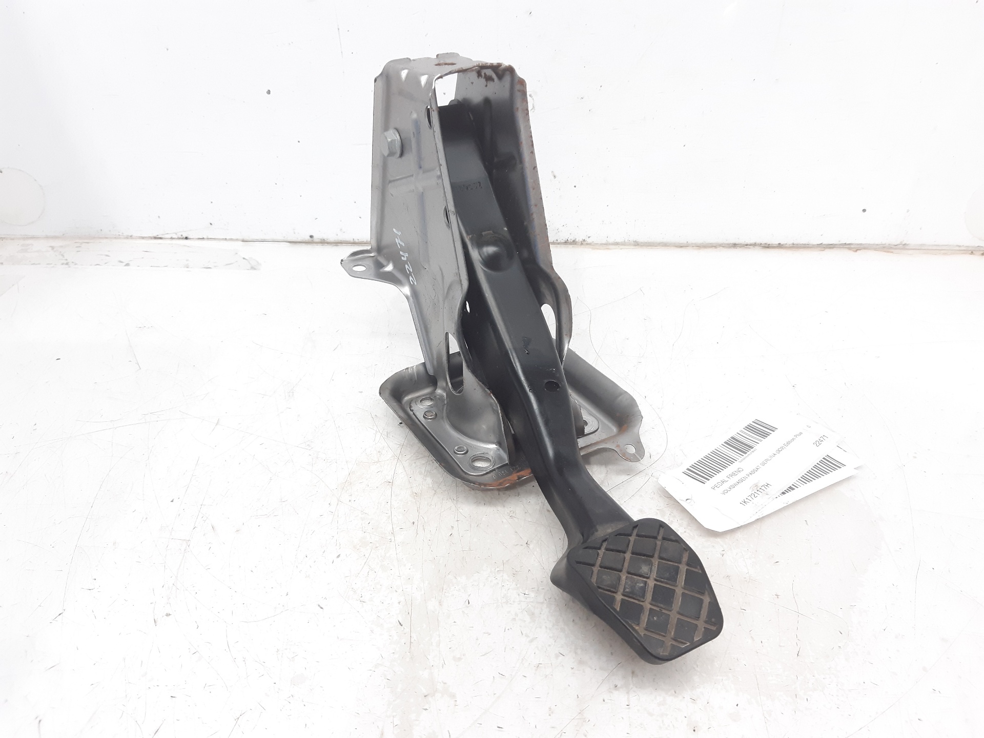 VOLKSWAGEN Passat B6 (2005-2010) Brake Pedal 1K1721117H 18627988