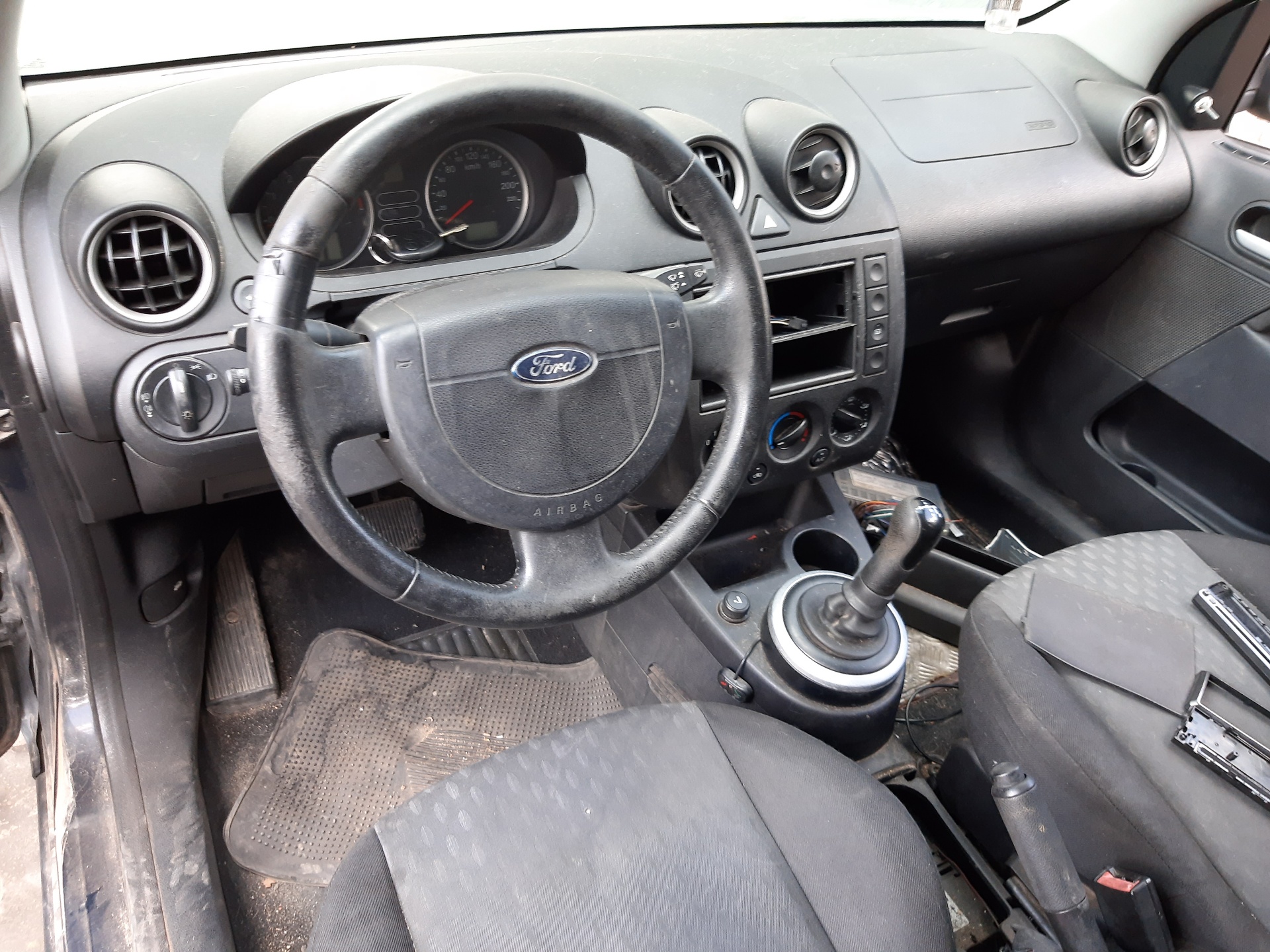 FORD Fiesta 5 generation (2001-2010) Kitos kėbulo dalys 2S61A406A10AC 22462942