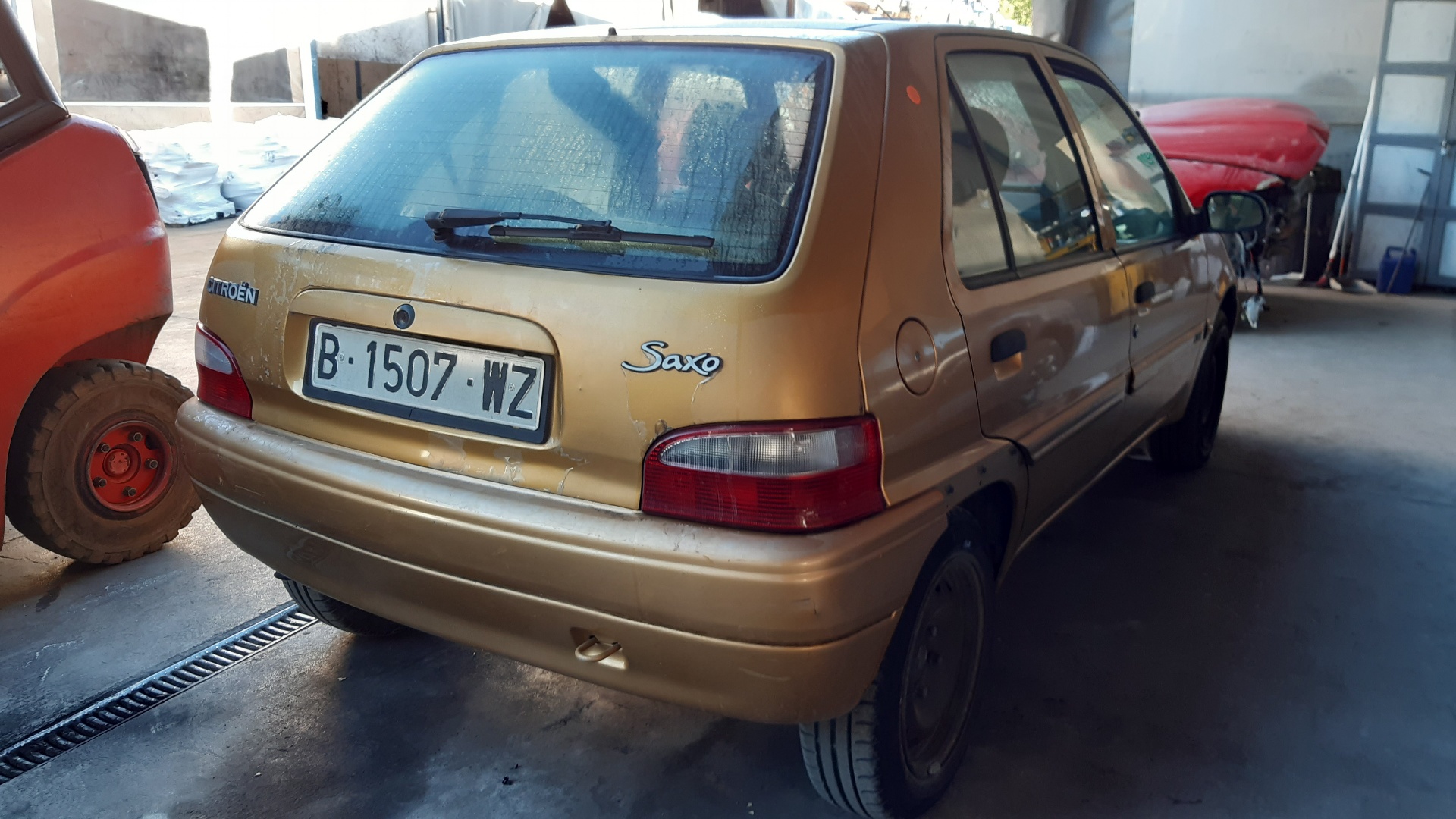 CITROËN Saxo 2 generation (1996-2004) Bagāžas nodalījuma loga tīrītāja motorīts 9637889880 18707634