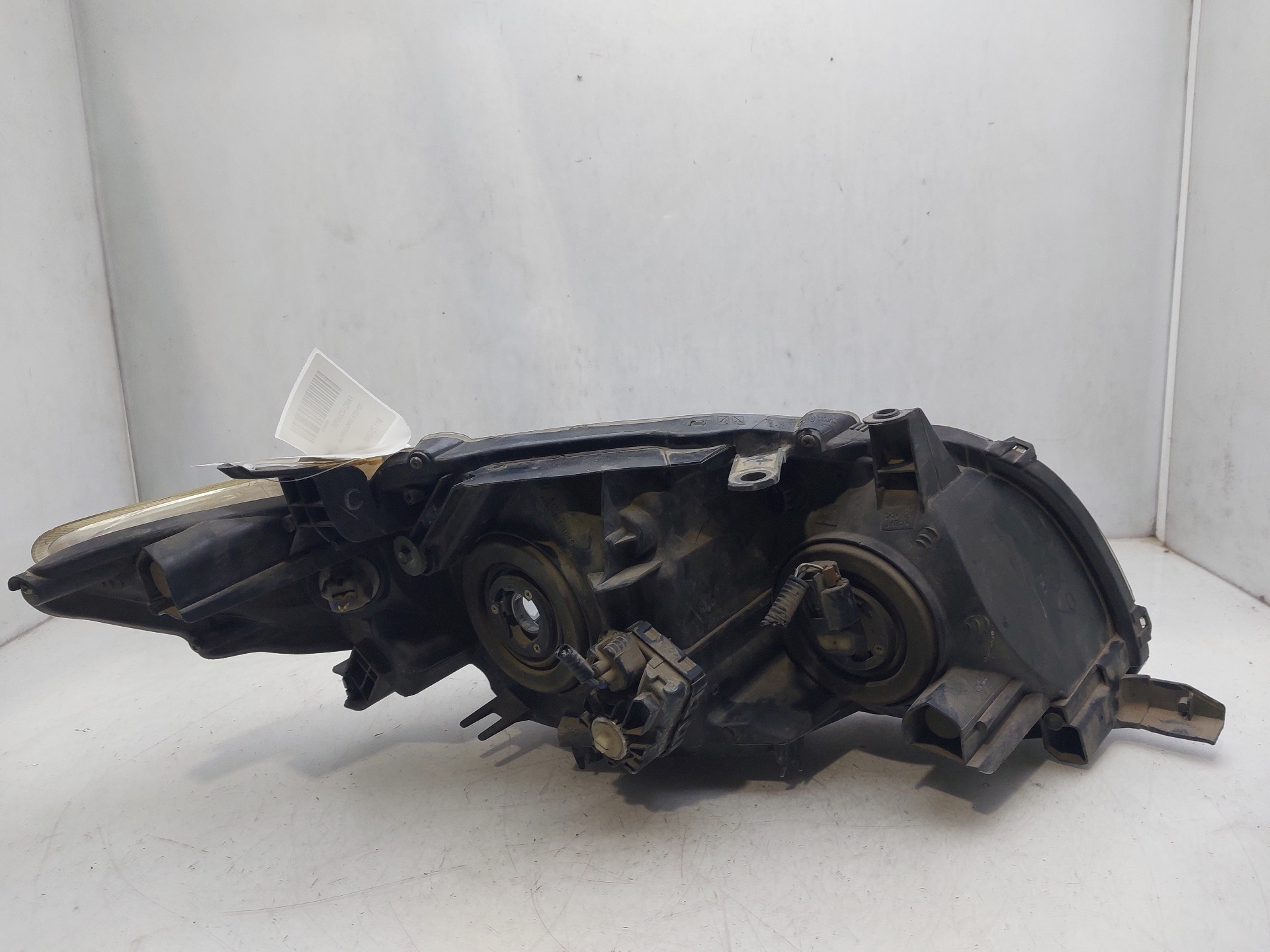 TOYOTA Corolla 10 generation E140/E150 (2006-2013) Vasen etuvalo 8117012A60 25007460