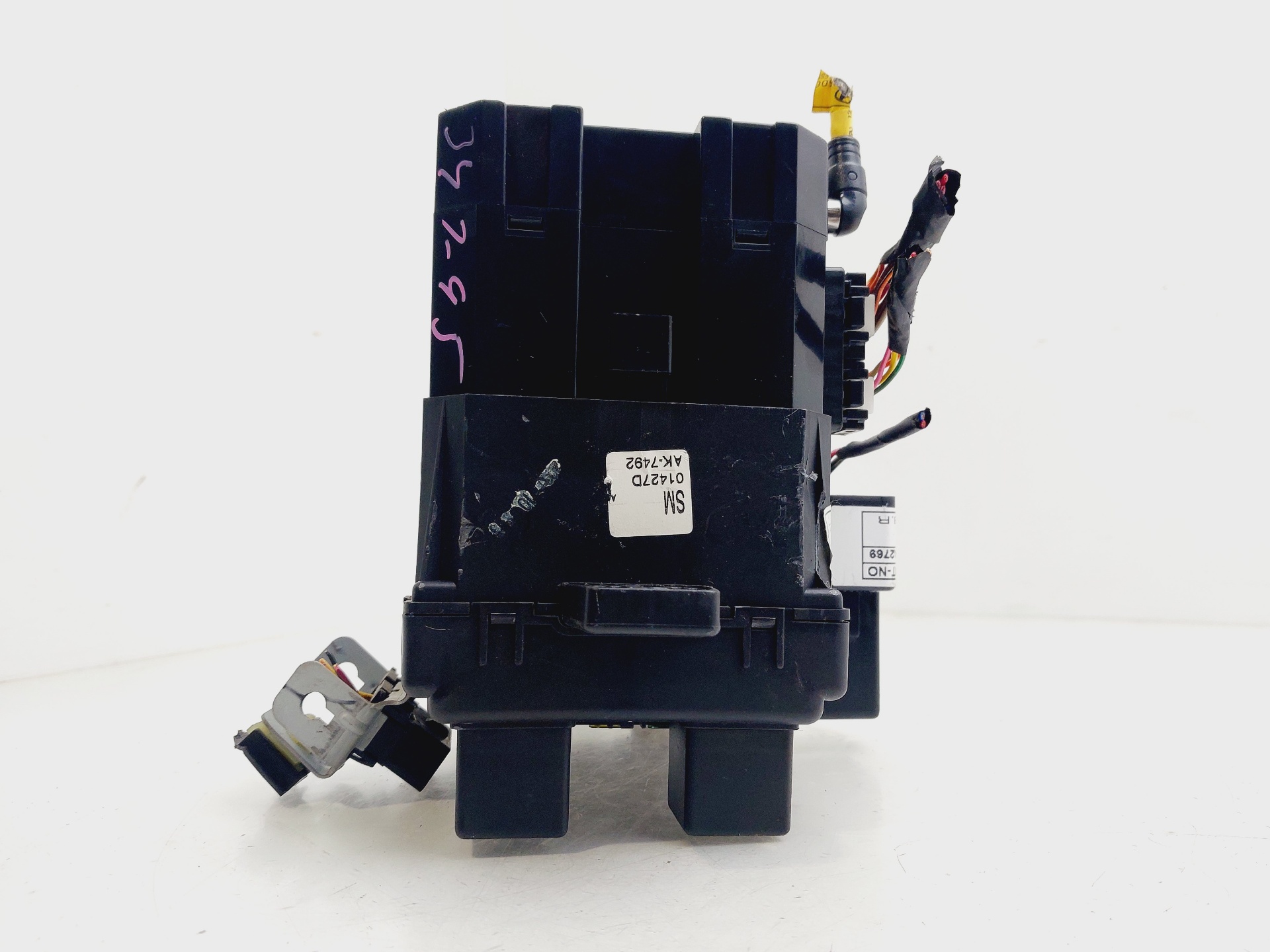 Caja de relés / fusibles D4EA 9540026500 de Hyundai Santa fé i (sm) 2001-2006 113 CV con 166780 km - pieza usada
