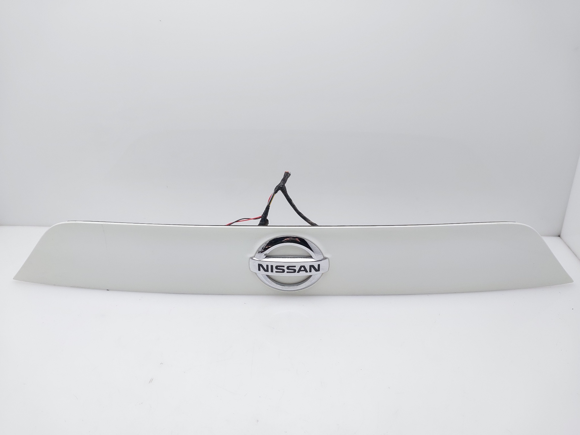 NISSAN Qashqai 2 generation (2013-2023) License Plate Lights 908104ESXX 23078371