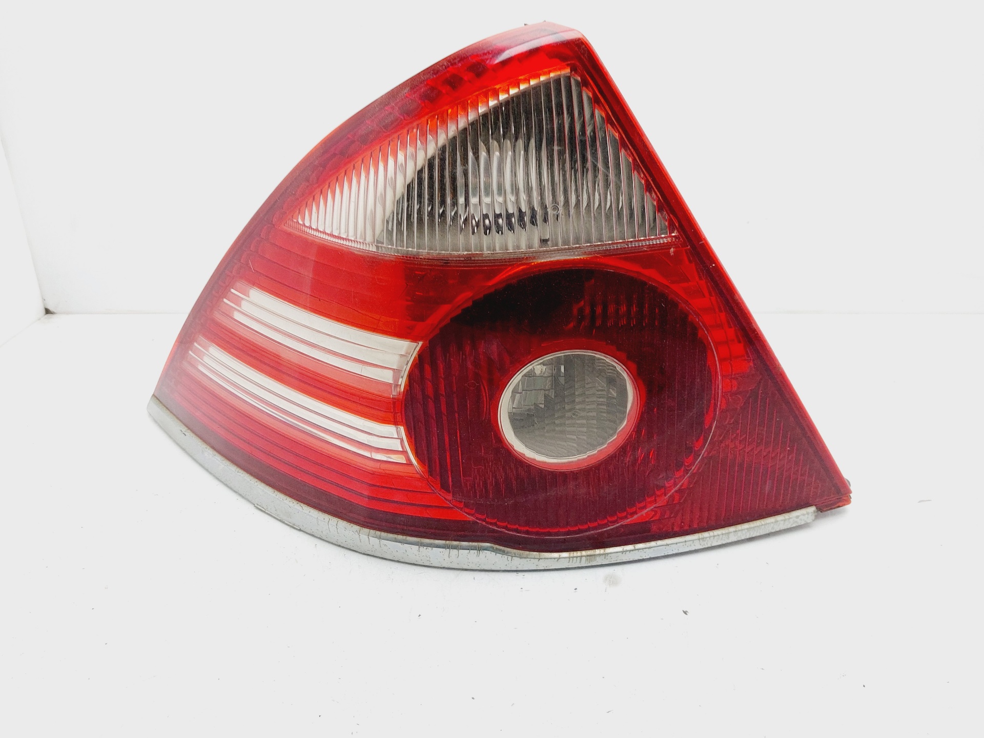 FORD Mondeo 3 generation (2000-2007) Rear Left Taillight 1S7113404A 25224472