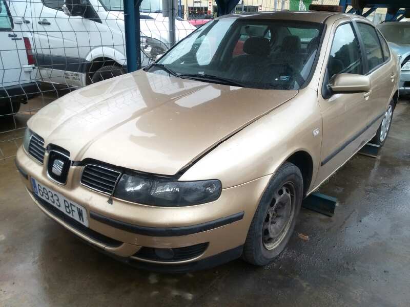 SEAT Toledo 2 generation (1999-2006) Превключвател на лоста на чистачките 4B0953503E 20192103