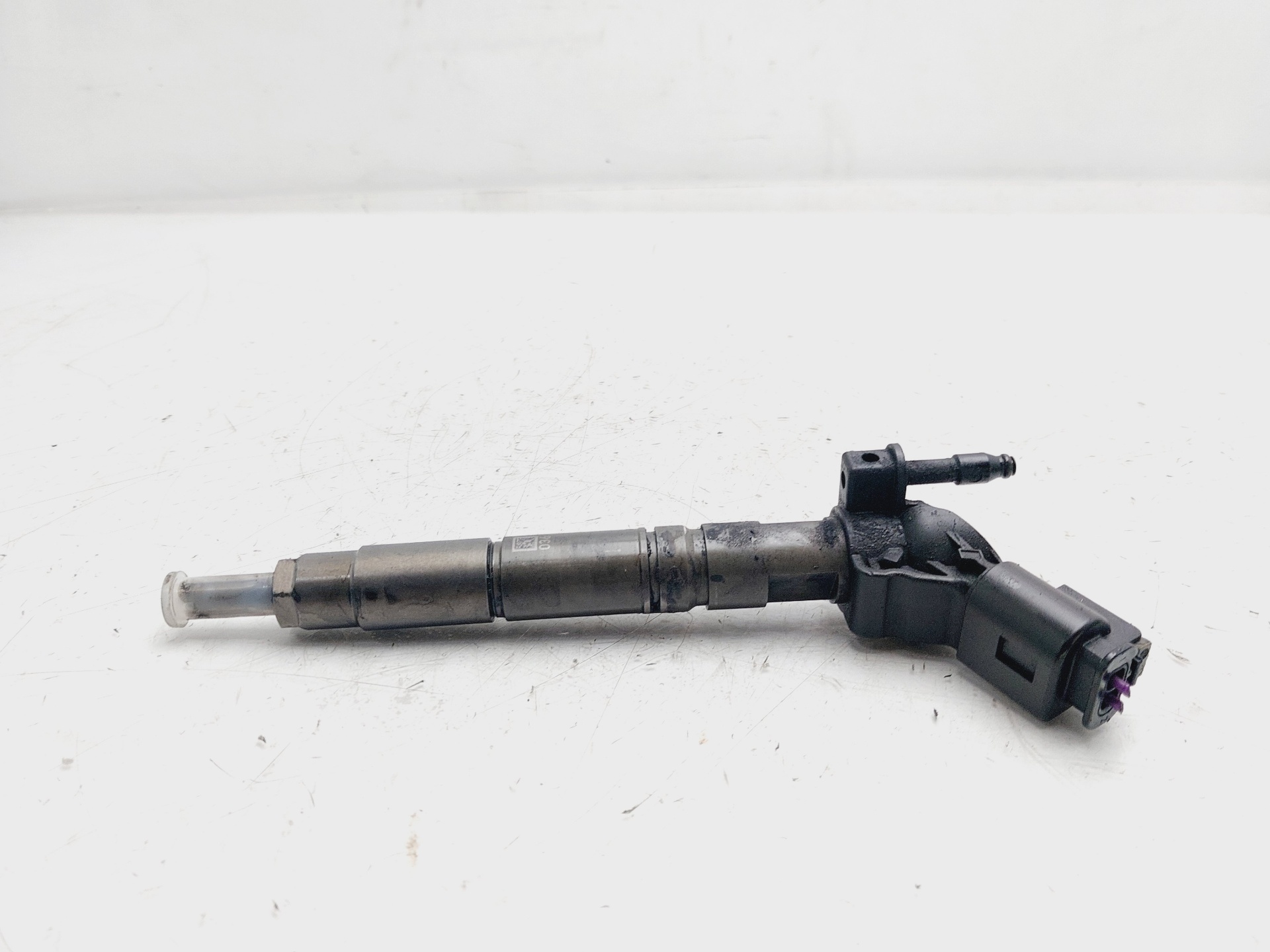 CHEVROLET Injecteur de carburant A6420701987 25698283