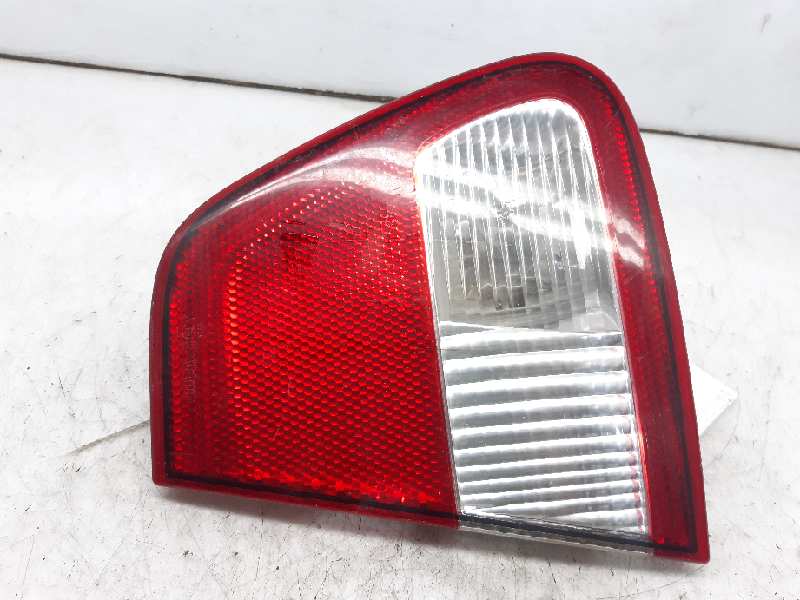 SEAT Cordoba 1 generation (1993-2003) Rear Right Taillight Lamp 6K5945092F 24125530