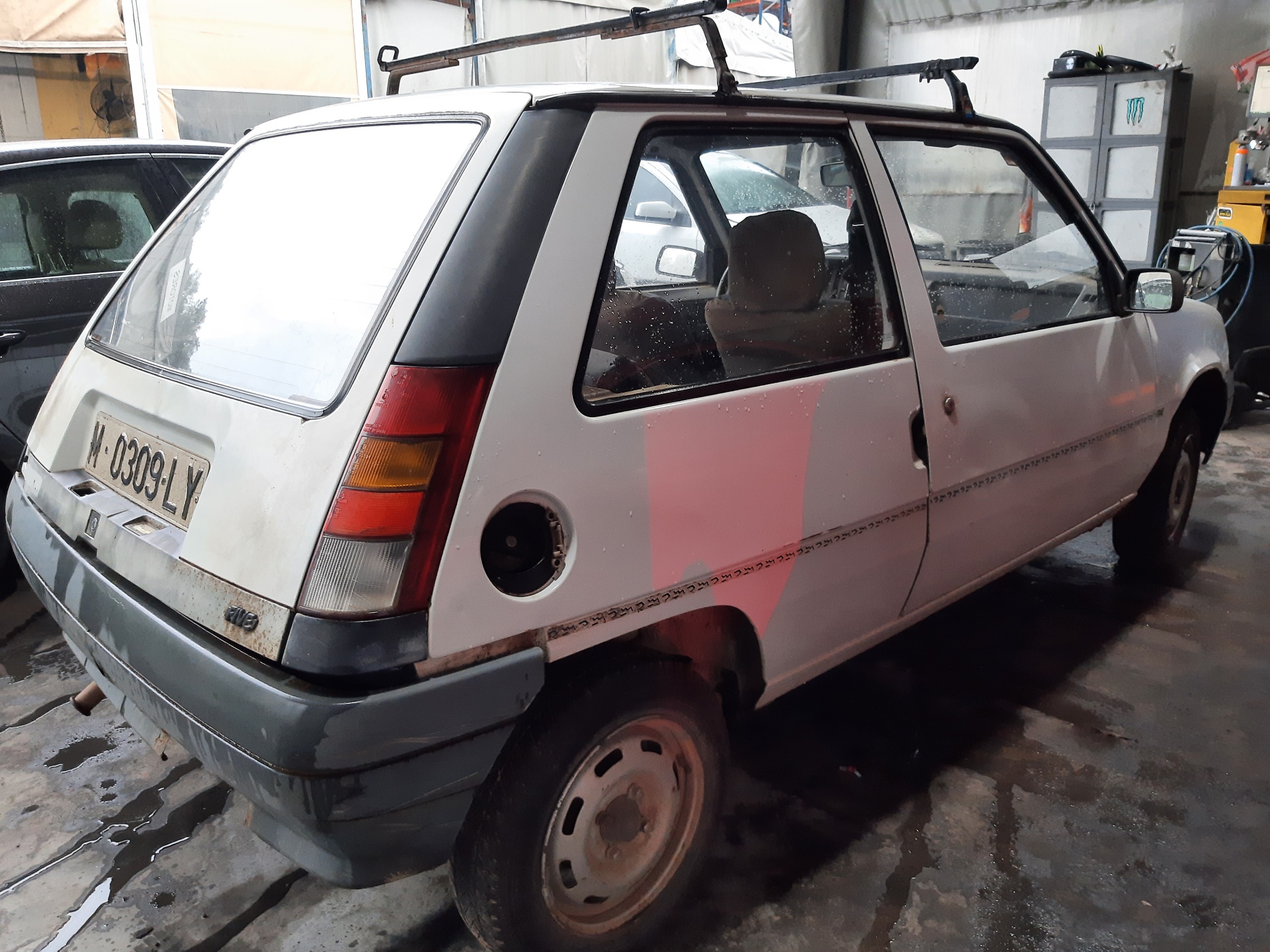 RENAULT Kairys skydelis nuo saulės (saulės apsauga) 7701022110 22495016