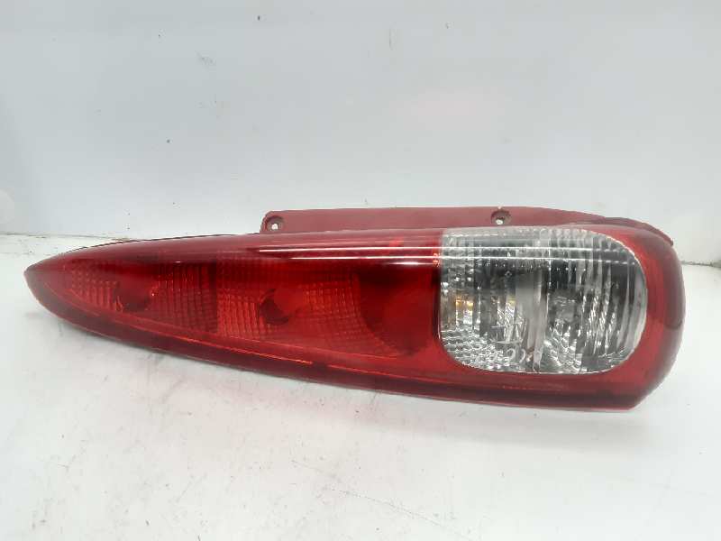 Piloto trasero izquierdo A18DMS 96260526 de Daewoo Tacuma (u100) 2001-2004 98 CV con 108225 km