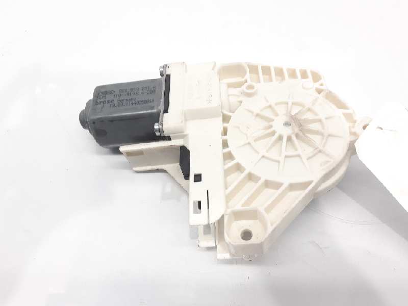 AUDI A4 B8/8K (2011-2016) Rear Left Door Window Control Motor 8K0959811A 24004748