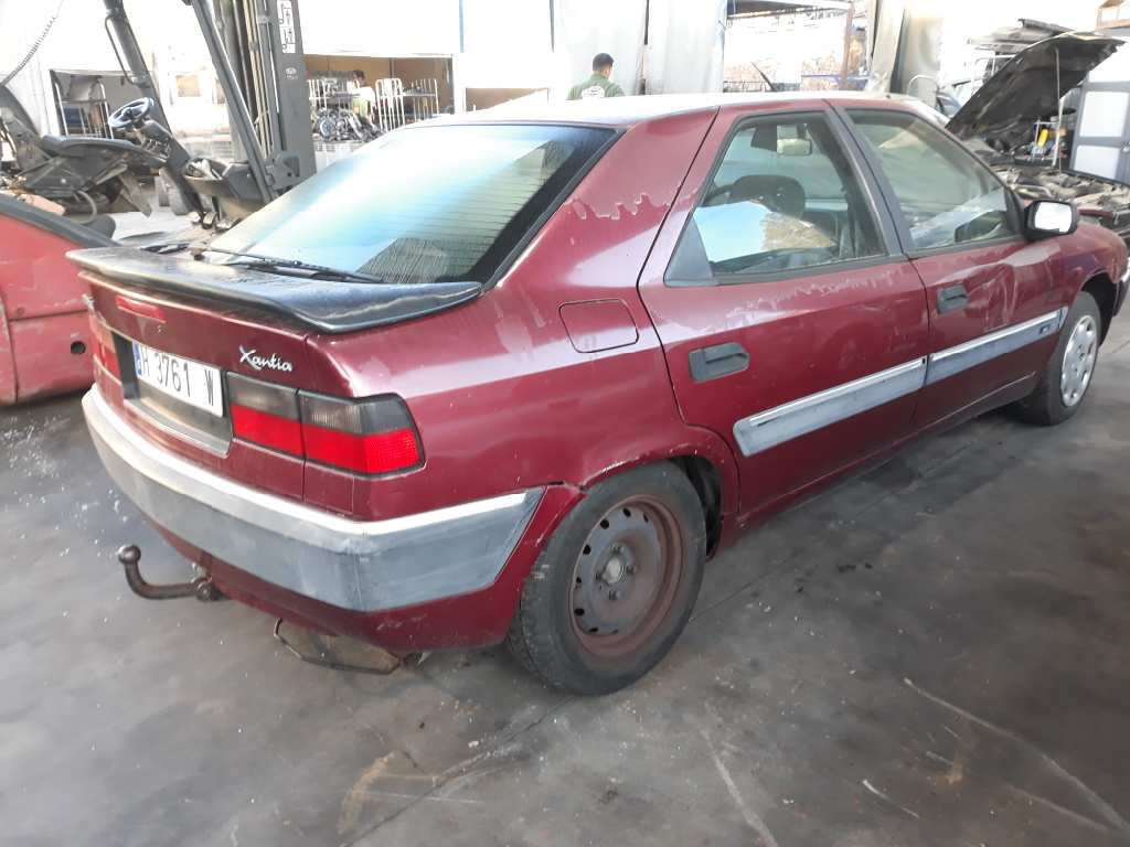 CITROËN Xantia X1 (1993-1998) Rear Bumper 7410W8 18423311