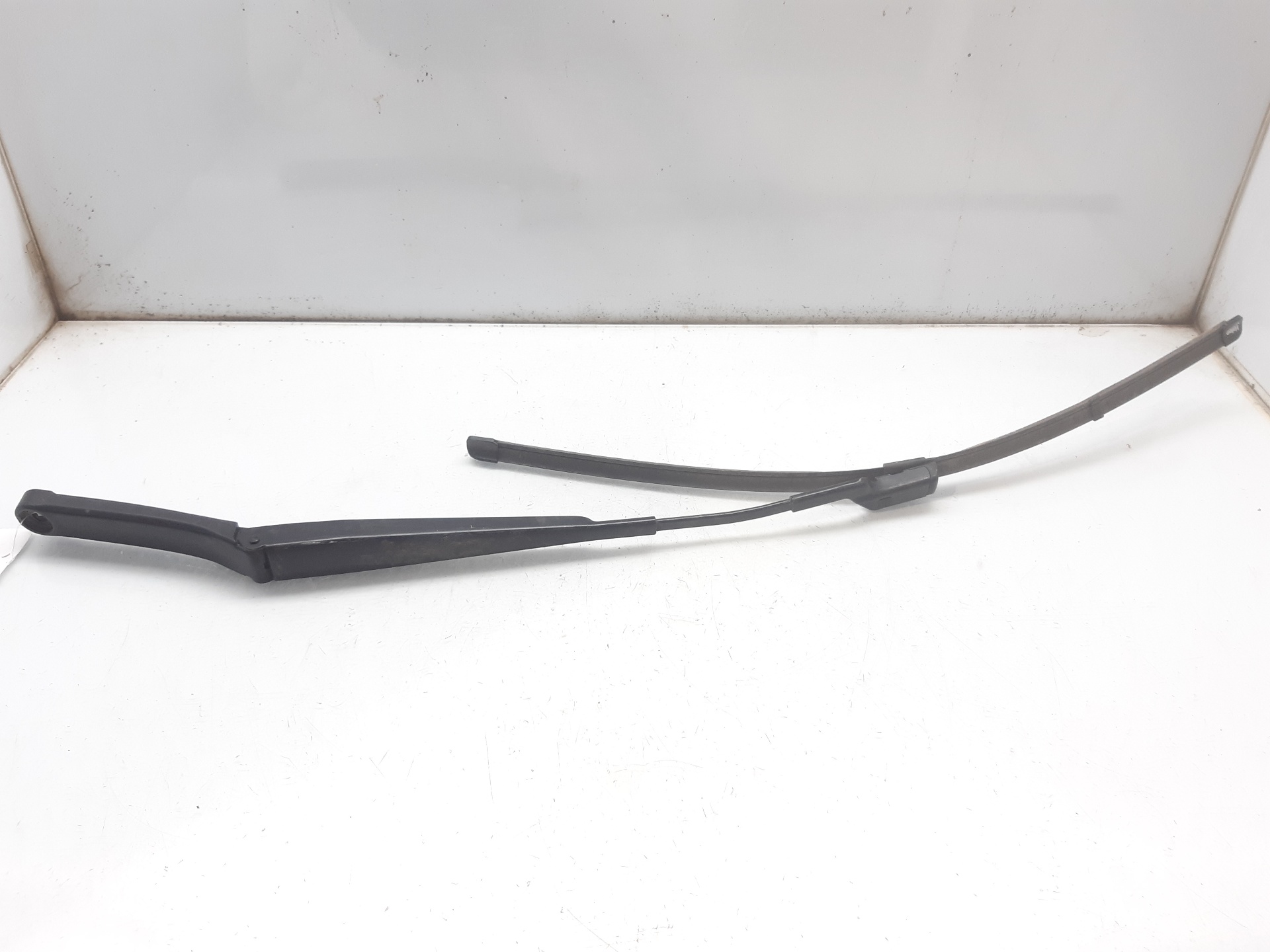 SKODA Rapid 2 generation (1985-2023) Front Wiper Arms 5JB955409 22301392