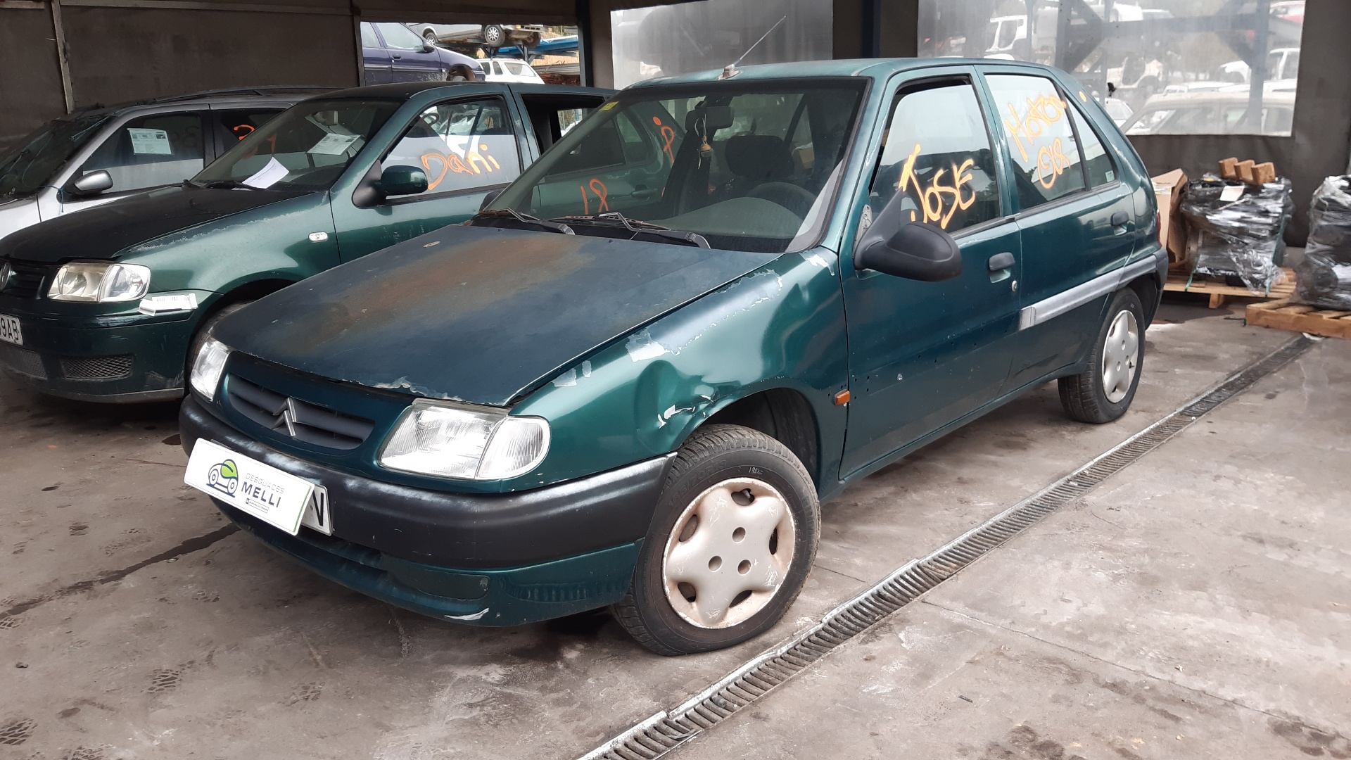 CITROËN Saxo 2 generation (1996-2004) Priekšējais kreisais lukturis 6204N5 18703484