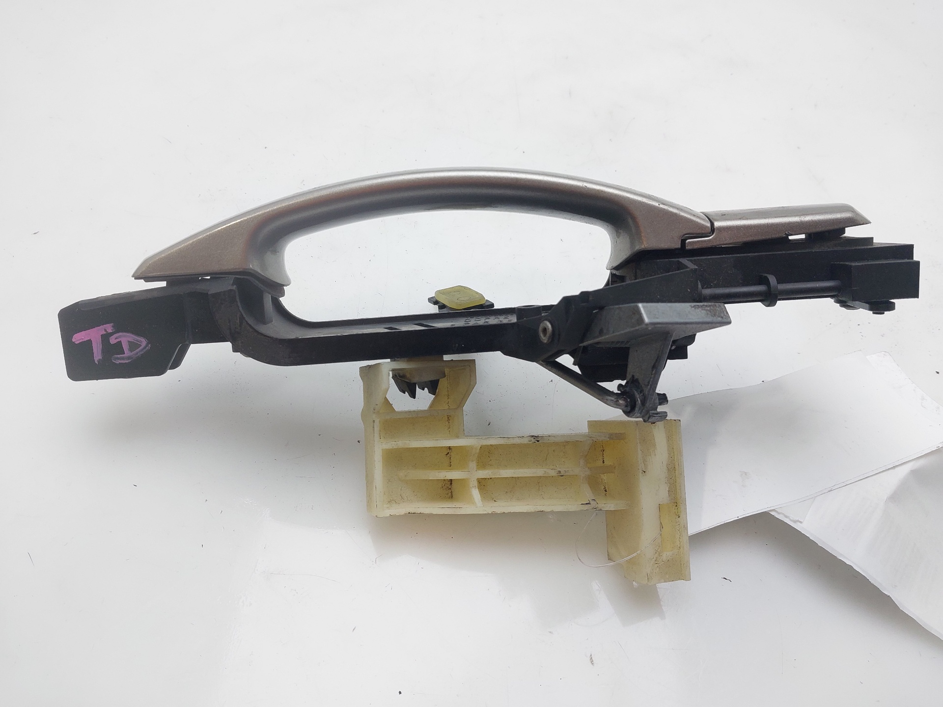 FORD Mondeo 3 generation (2000-2007) Rear right door outer handle 1S71F226B22AC 23465723