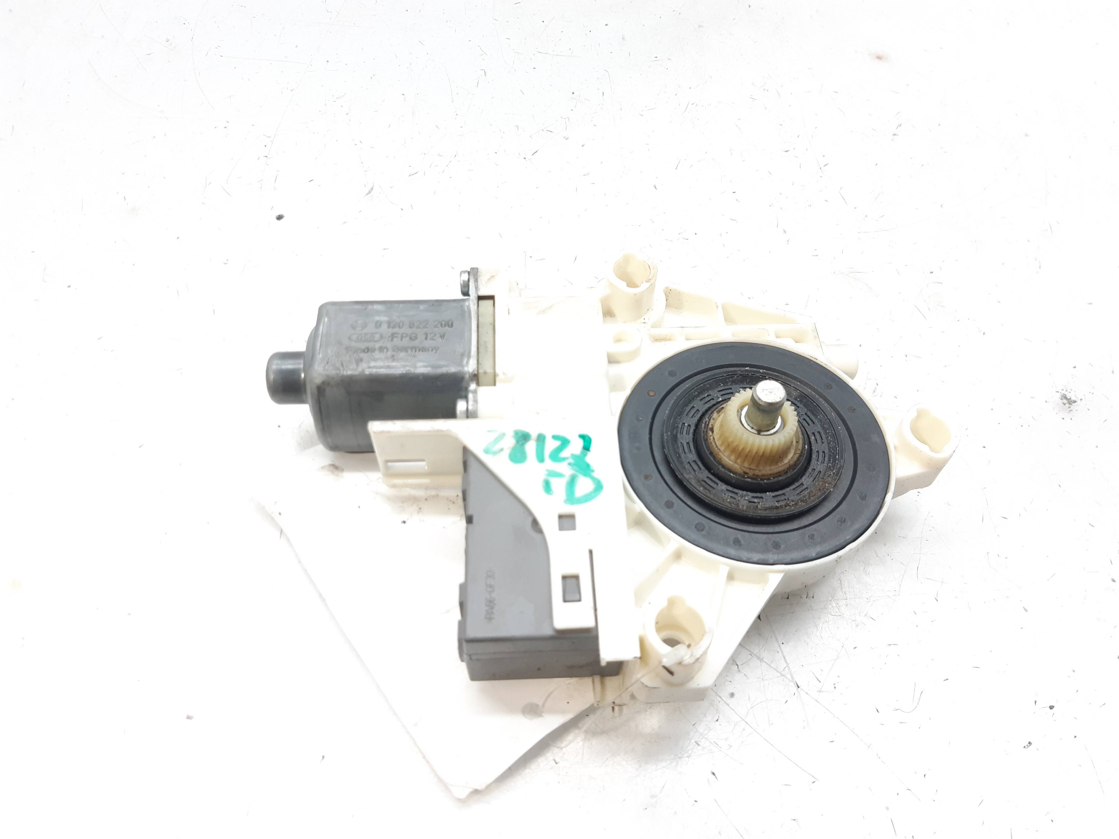 PEUGEOT 407 1 generation (2004-2010) Rear Right Door Window Control Motor 0130822200 20789468