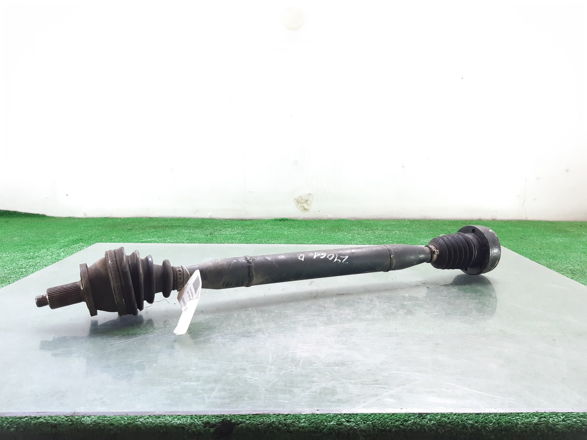 SEAT Cordoba 2 generation (1999-2009) Front Right Driveshaft 6Q0407272BD 18688875