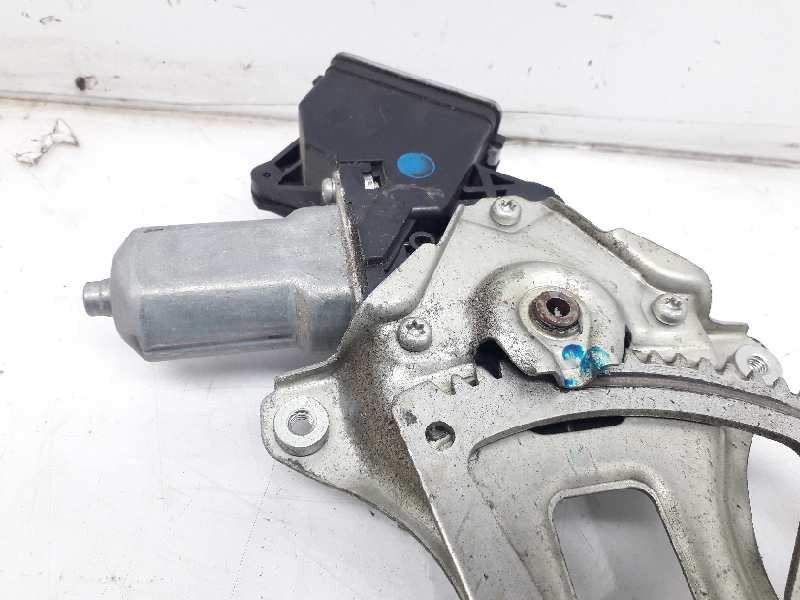 TOYOTA RAV4 2 generation (XA20) (2000-2006) Front Right Door Window Regulator 6980152080 20181221