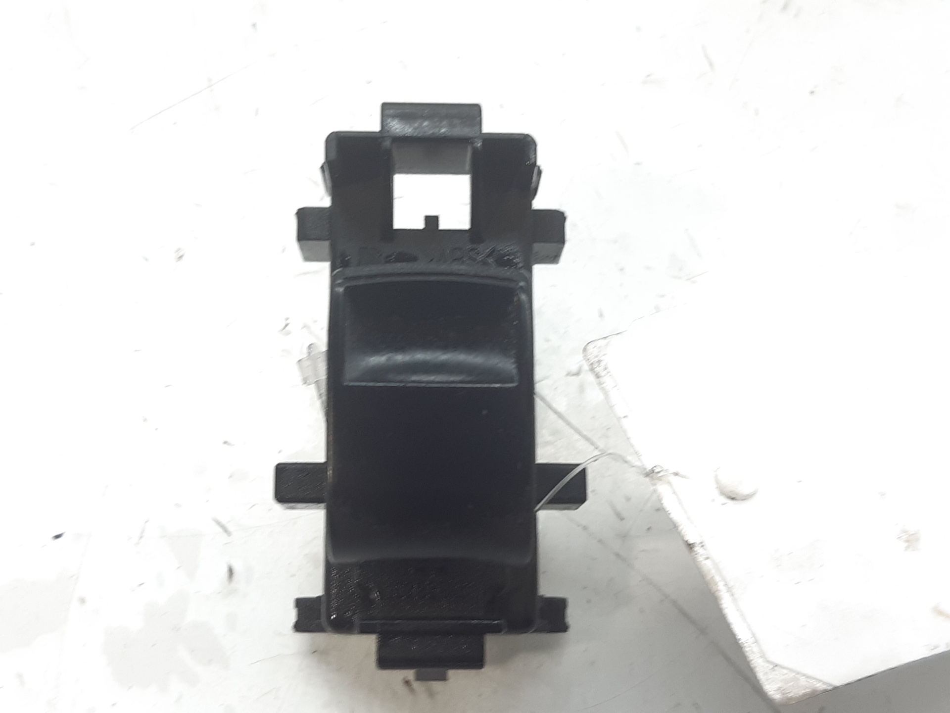 TOYOTA Land Cruiser 70 Series (1984-2024) Rear Right Door Window Control Switch 848100D030 18787086