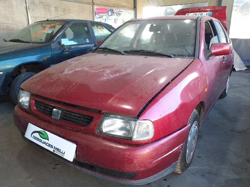 SEAT Ibiza 2 generation (1993-2002) Зеркало передней левой двери 8794012B00 18596833