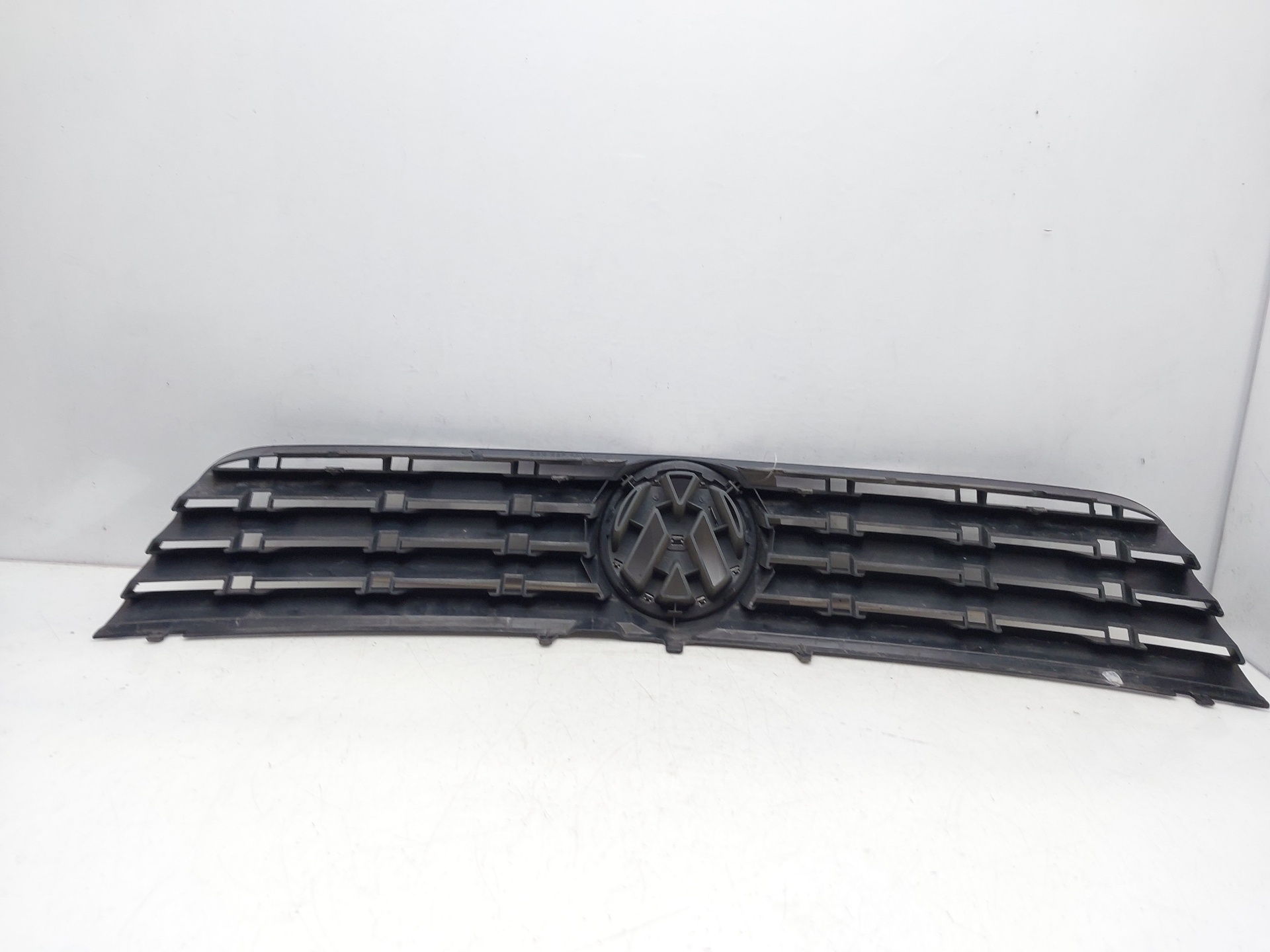 VOLKSWAGEN Passat B5 (1996-2005) Radiator Grille 3B0853653C 21406342