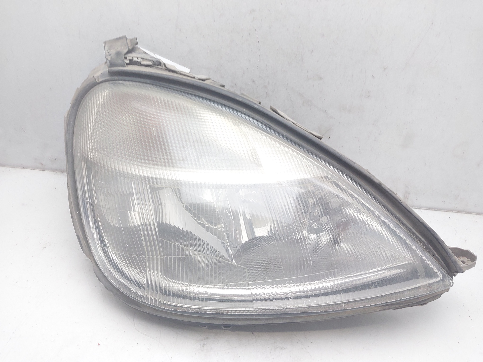 FIAT A-Class W168 (1997-2004) Front Right Headlight A1688200261 22338426