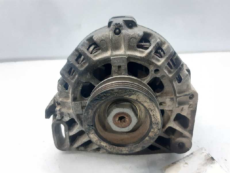 RENAULT Clio 2 generation (1998-2013) Alternator 7700437090 18621625