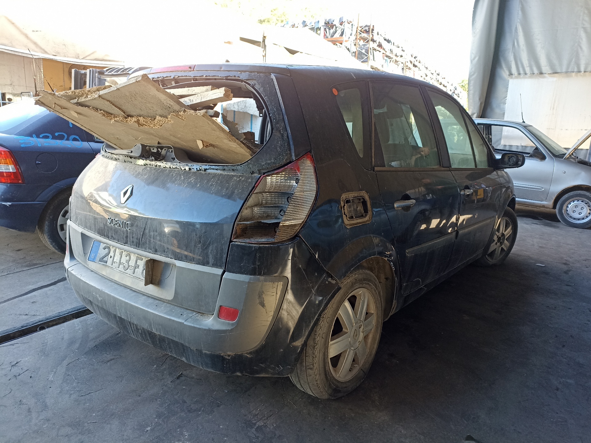 RENAULT Scenic 2 generation (2003-2010) Горивен инжектор 8200389369 25323737