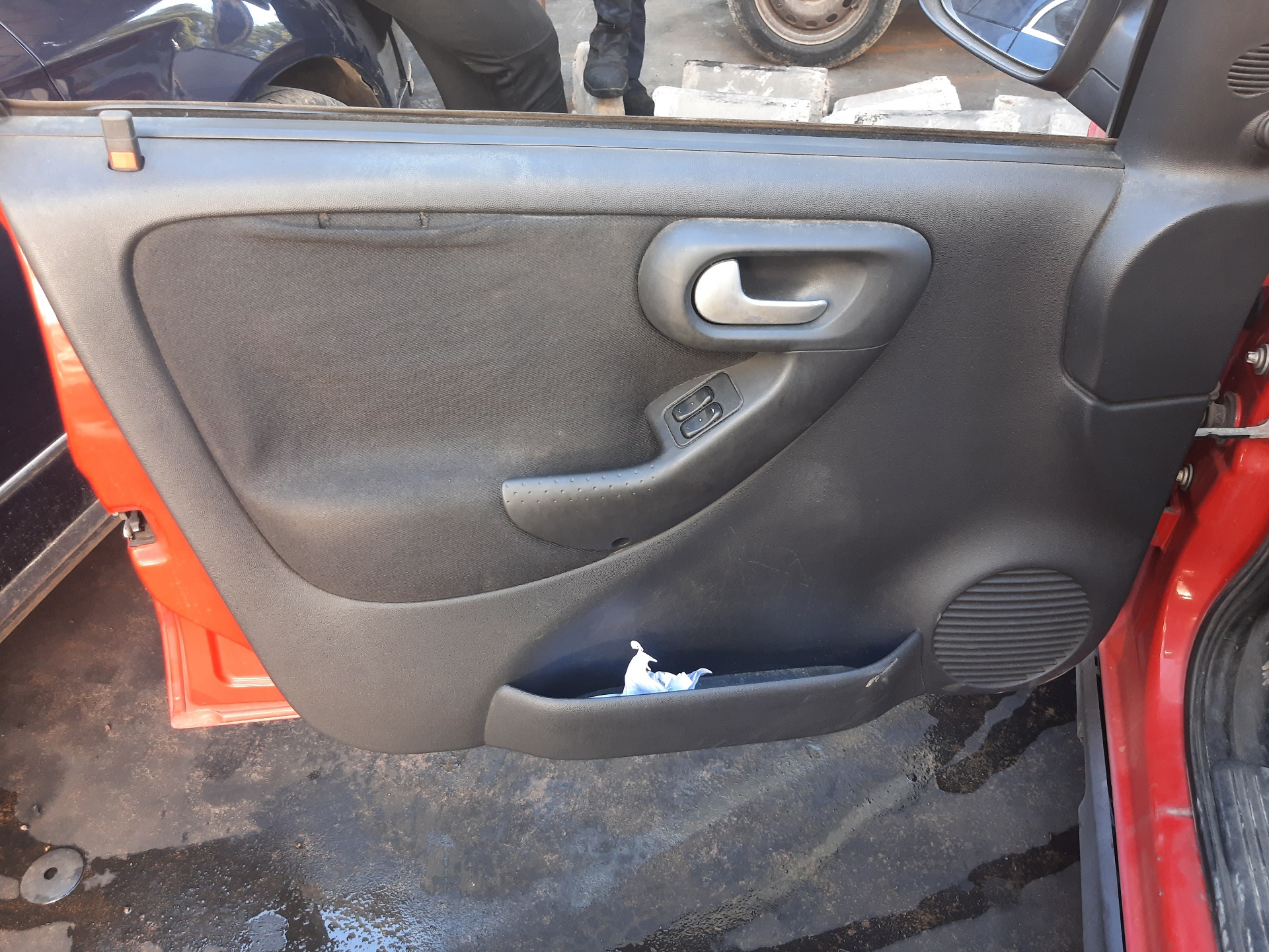 OPEL Corsa C (2000-2006) Голова двигателя 55351328 27401058