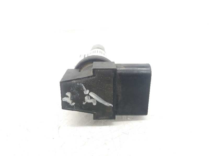 SEAT Cordoba 2 generation (1999-2009) High Voltage Ignition Coil 036905715E 20193127