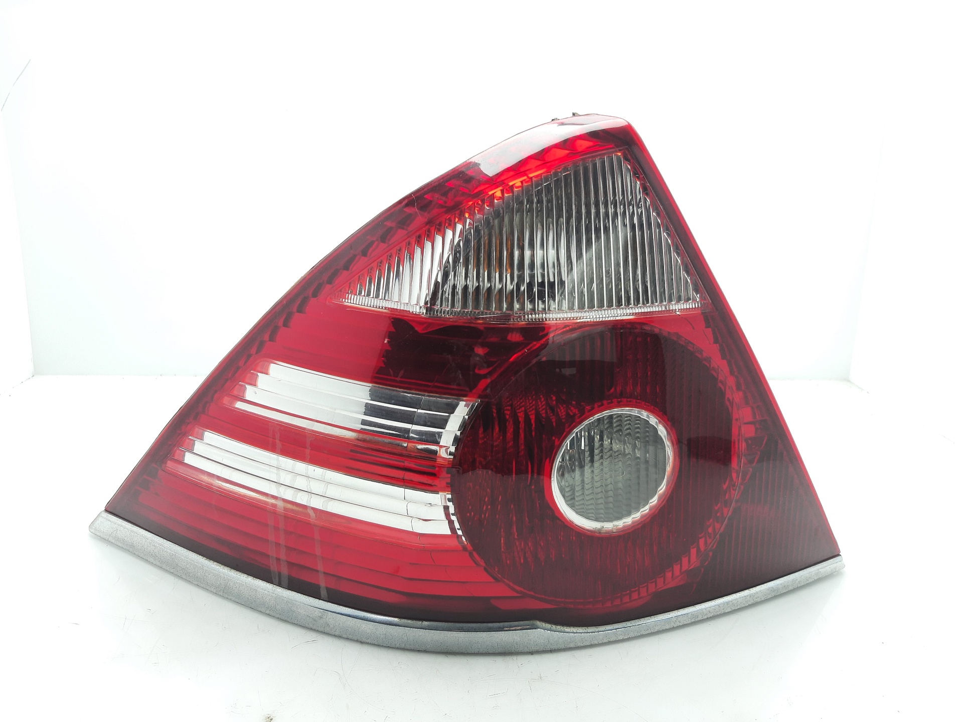 FORD Mondeo 3 generation (2000-2007) Rear Left Taillight 1464087 20143548