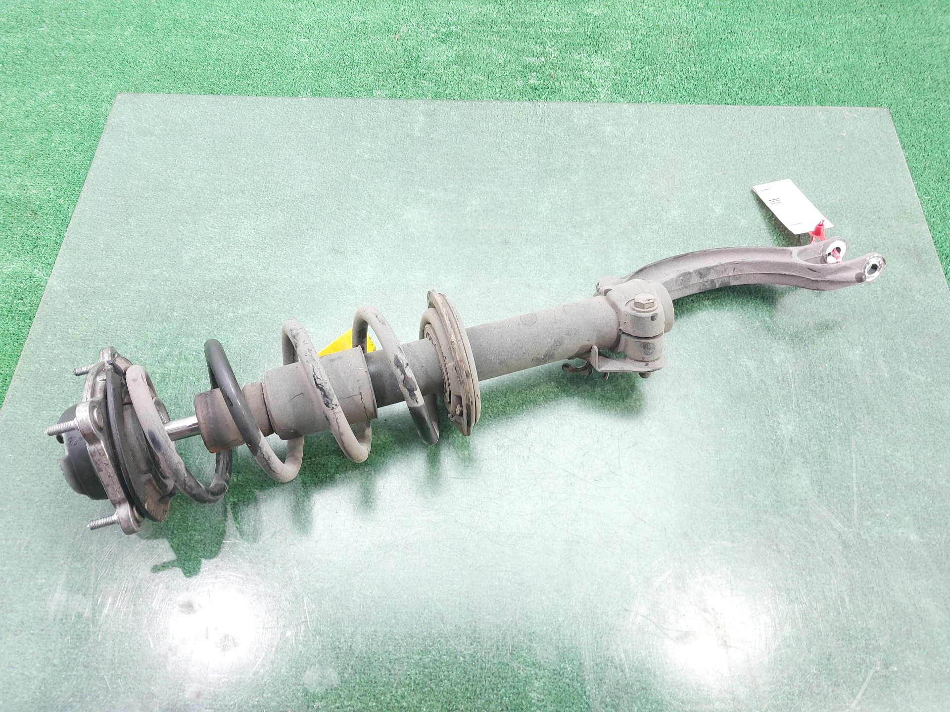 AUDI A7 C7/4G (2010-2020) Front Right Shock Absorber 4G8031J 22330547