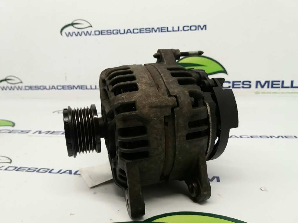 RENAULT Clio 2 generation (1998-2013) Alternator 8200390675 20168764