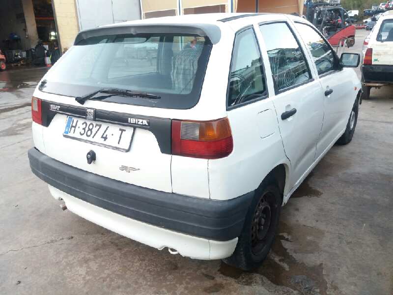 SEAT Cordoba 1 generation (1993-2003) Передний левый указатель поворота 6K0953049 22067258