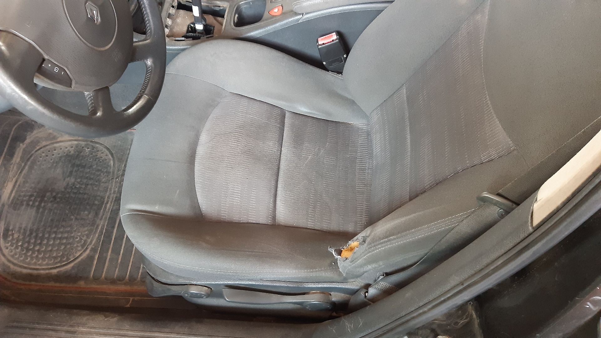 RENAULT Laguna 2 generation (2001-2007) Mecanismul de direcție 8200328896 18730212