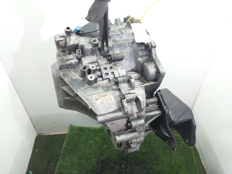 VOLVO V40 1 generation (1996-2004) Gearbox 1023678 18527497