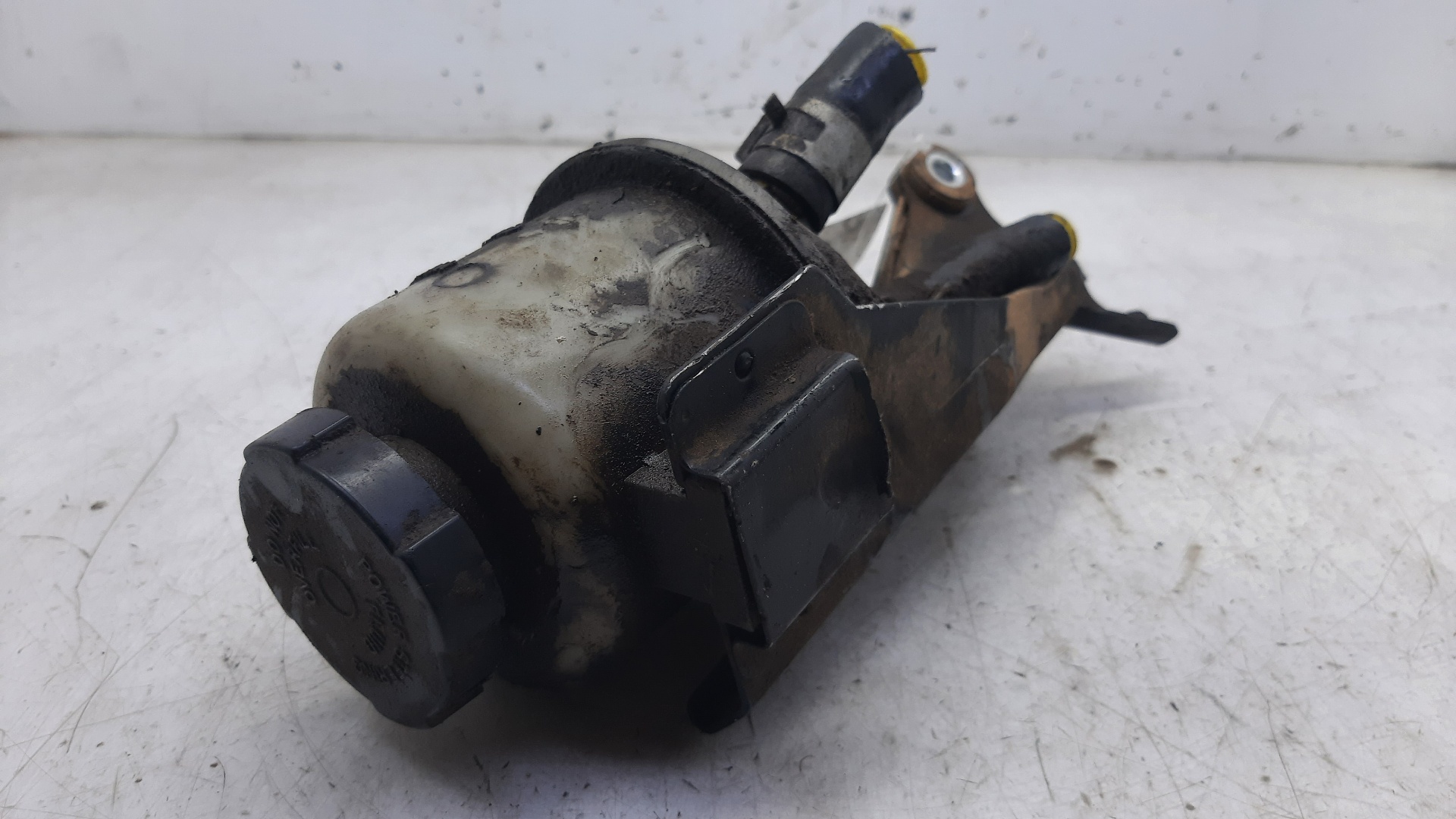 NISSAN NP300 1 generation (2008-2015) Power Steering Pump Tank 49180EA000 22271046