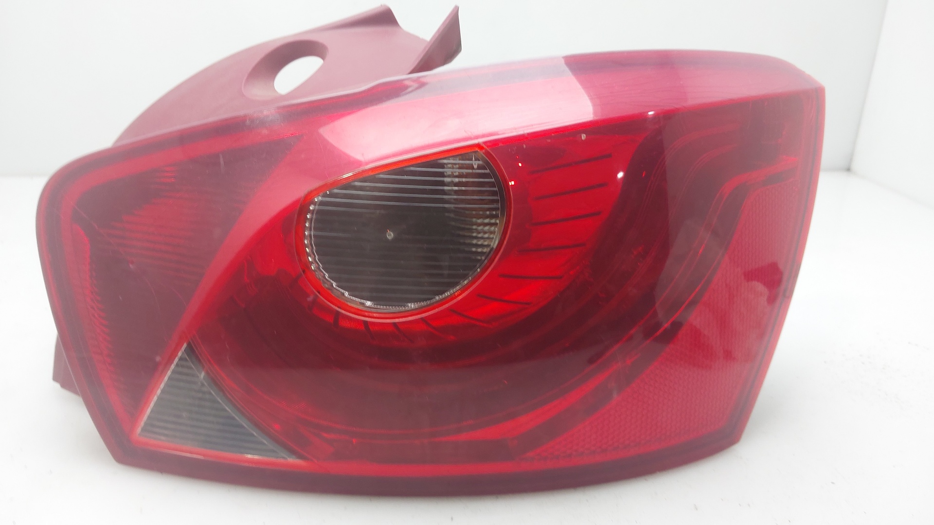 SEAT Ibiza 4 generation (2008-2017) Rear Right Taillight Lamp 6J4945096C 25431742