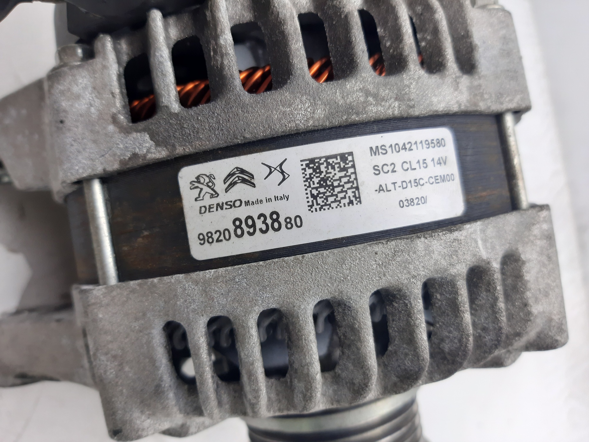 CITROËN Jumpy 2 generation (2007-2016) Alternator 9820893880 22559325