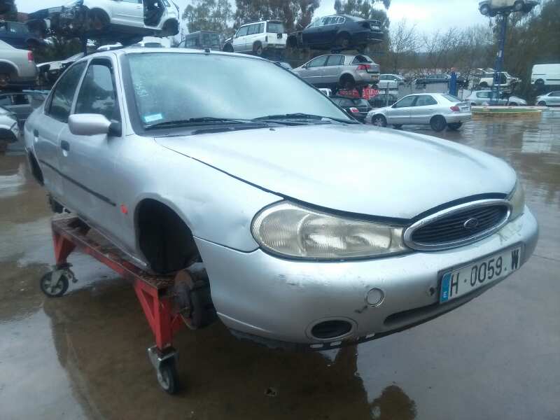 FORD Mondeo 1 generation (1993-1996) Hасос кондиционера 96BW19D629 20172469