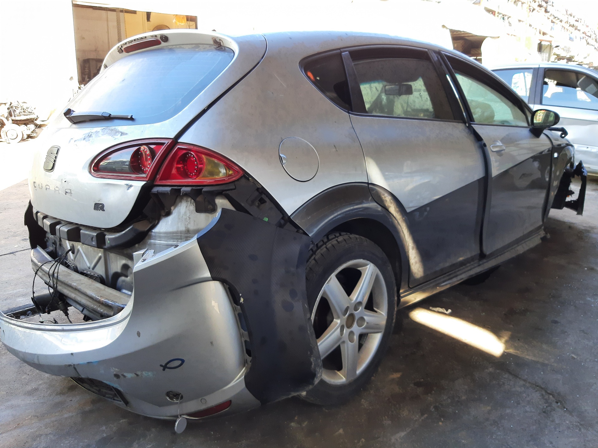 SEAT Leon 2 generation (2005-2012) Усилитель переднего бампера 1P0807109A 22355422