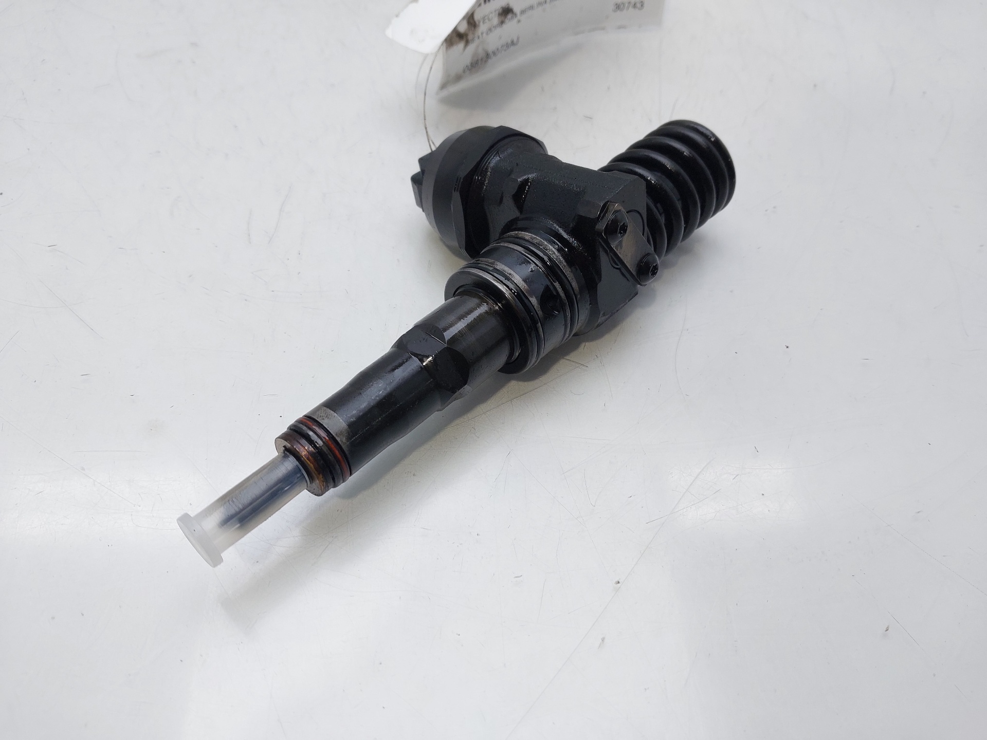 SEAT Cordoba 2 generation (1999-2009) Fuel Injector 038130073AJ 20144621