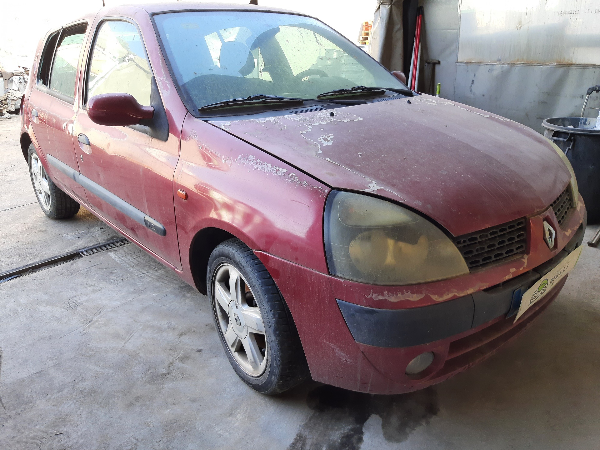 RENAULT Clio 2 generation (1998-2013) Левая противотуманка переднего бампера 8200002469 18801793