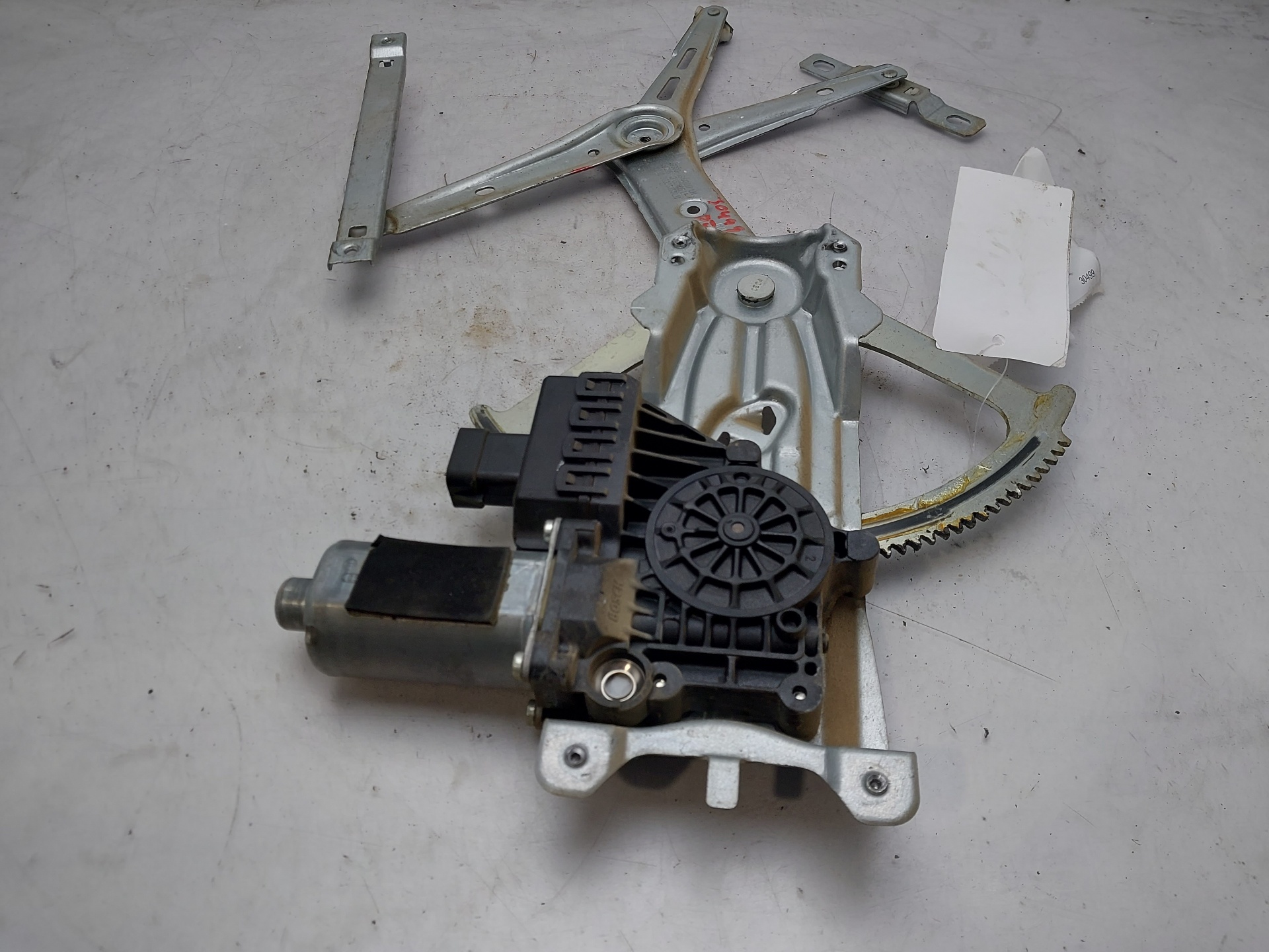 OPEL Astra J (2009-2020) Front Left Door Window Regulator 13100417 23011581